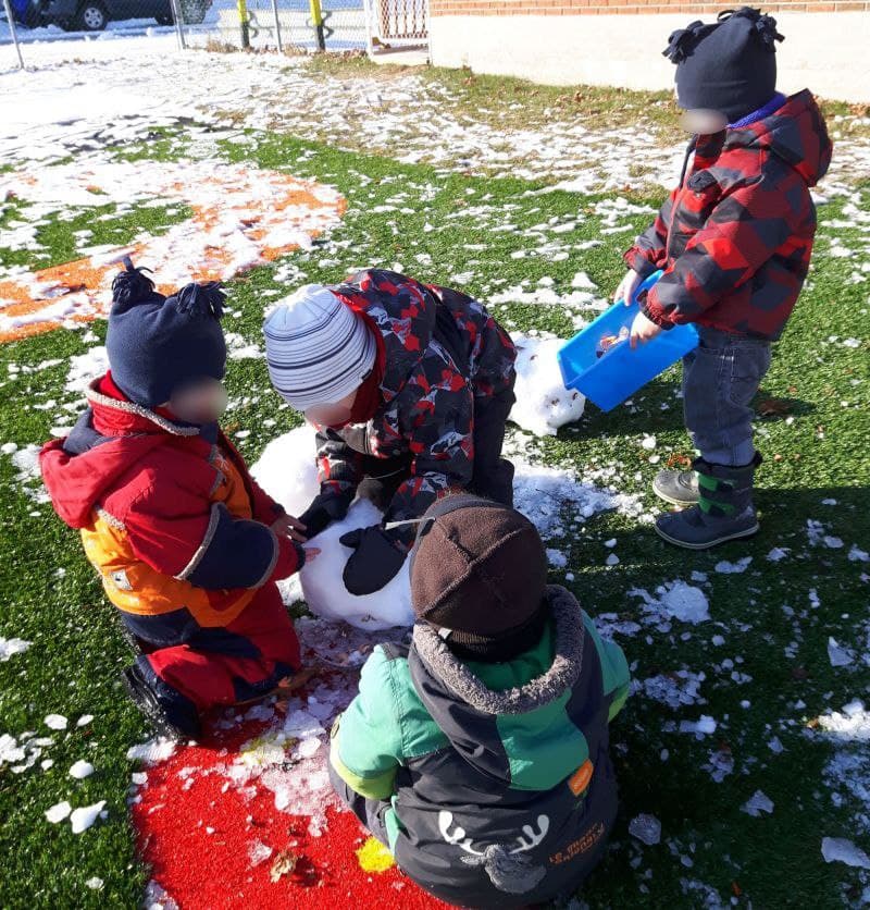 Service 3 - Garderie la fée des étoiles